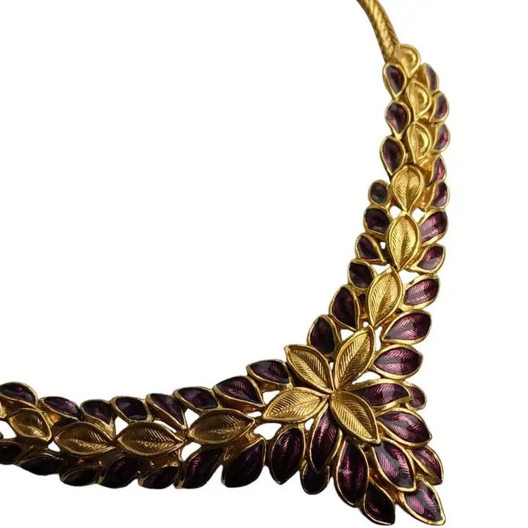 Vintage 1970s Trifari Floral Enamel Necklace