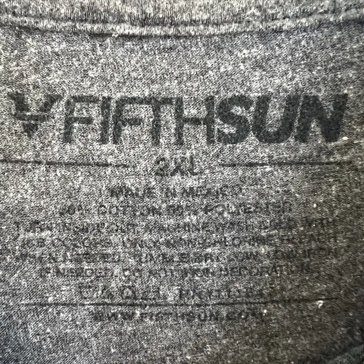 Cool Santa T Shirt Mens 2XL Sunglasses Fifth Sun Dont Stop Believin’ Soft Gray