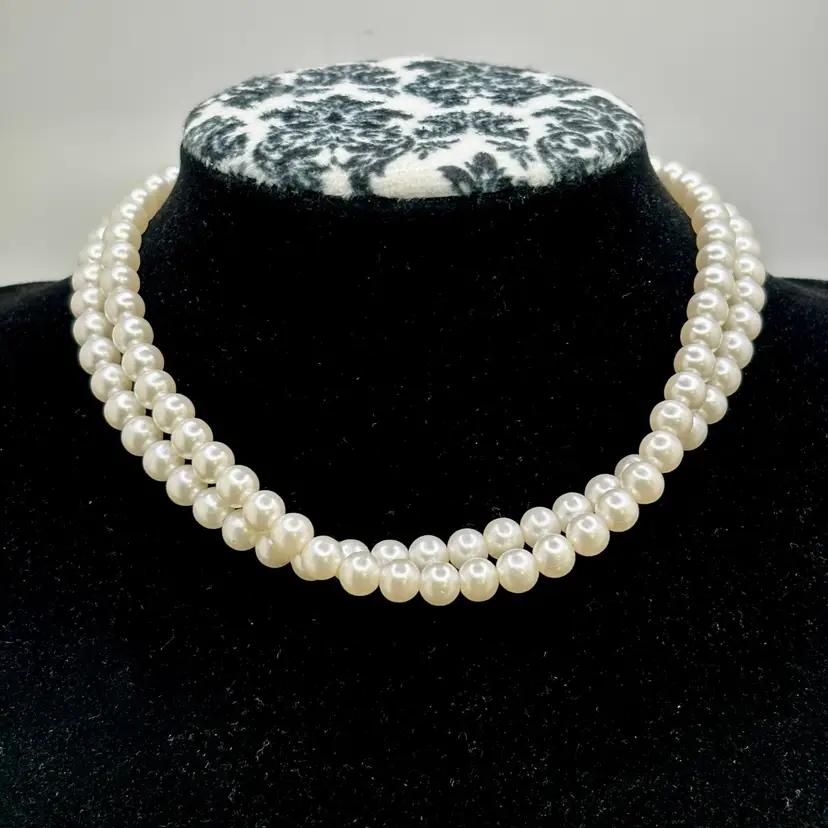 Double Strand Costume Pearl Necklace Hook Clasp 10” Total