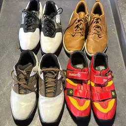 Sports Shoes Nikes Gold And Shimano