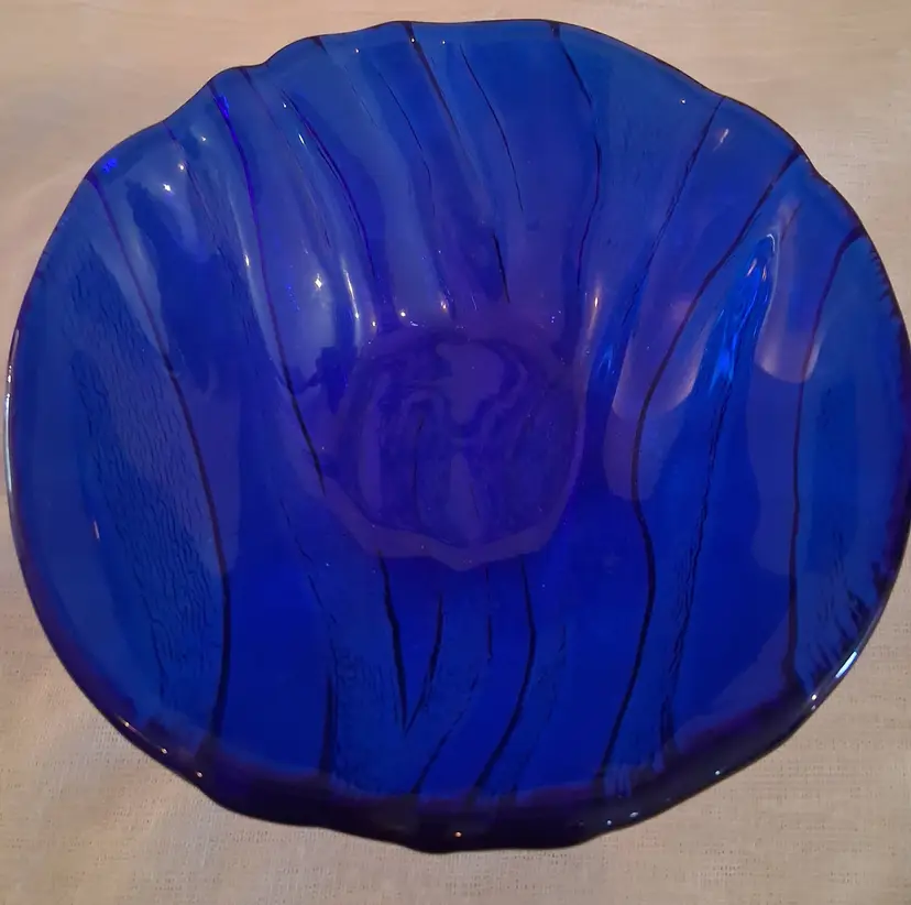 Vintage IVY Cobalt blue glass swirl berry/cereal bowl