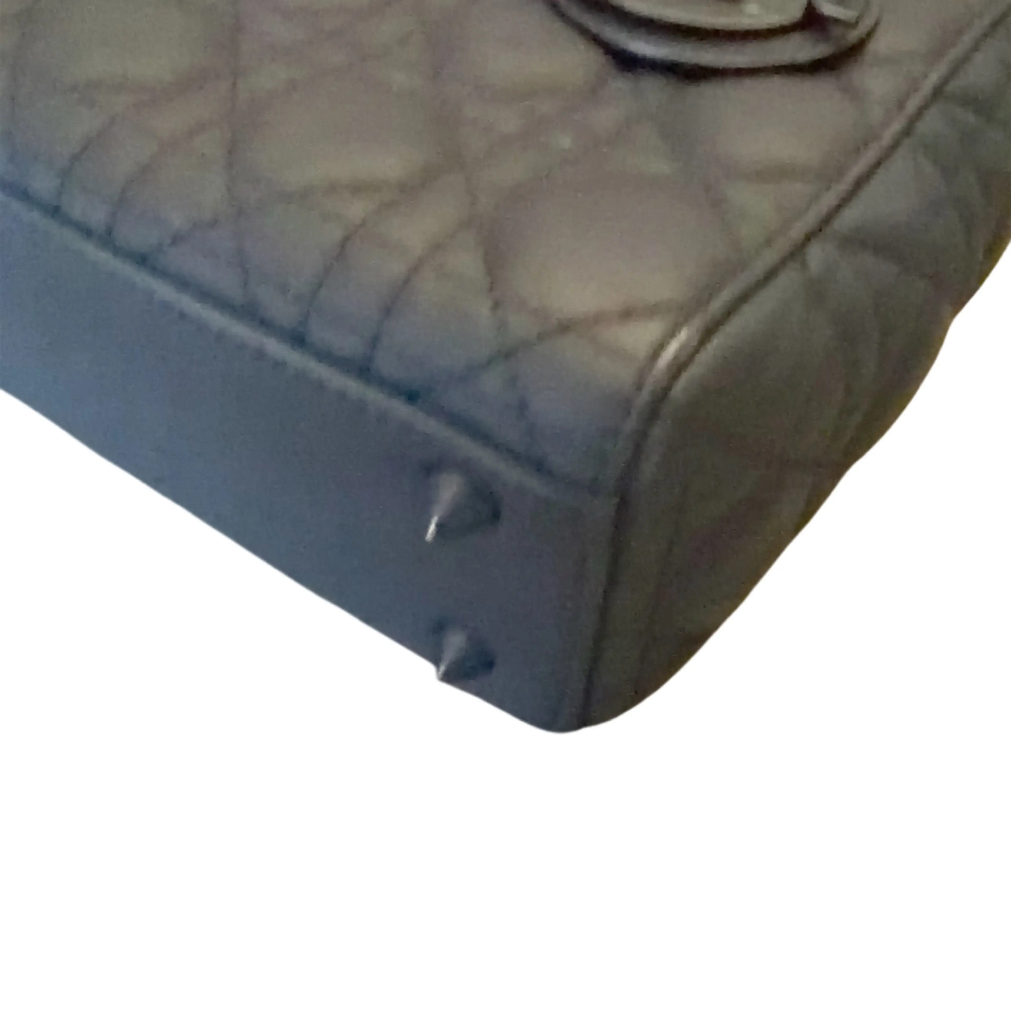 Image 4 of 9