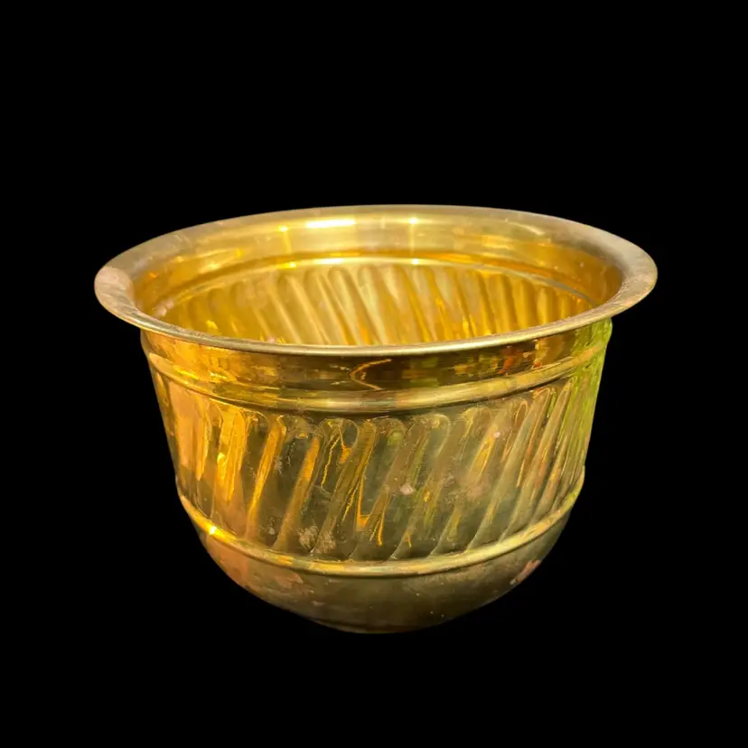 Made in India-Brass Planter