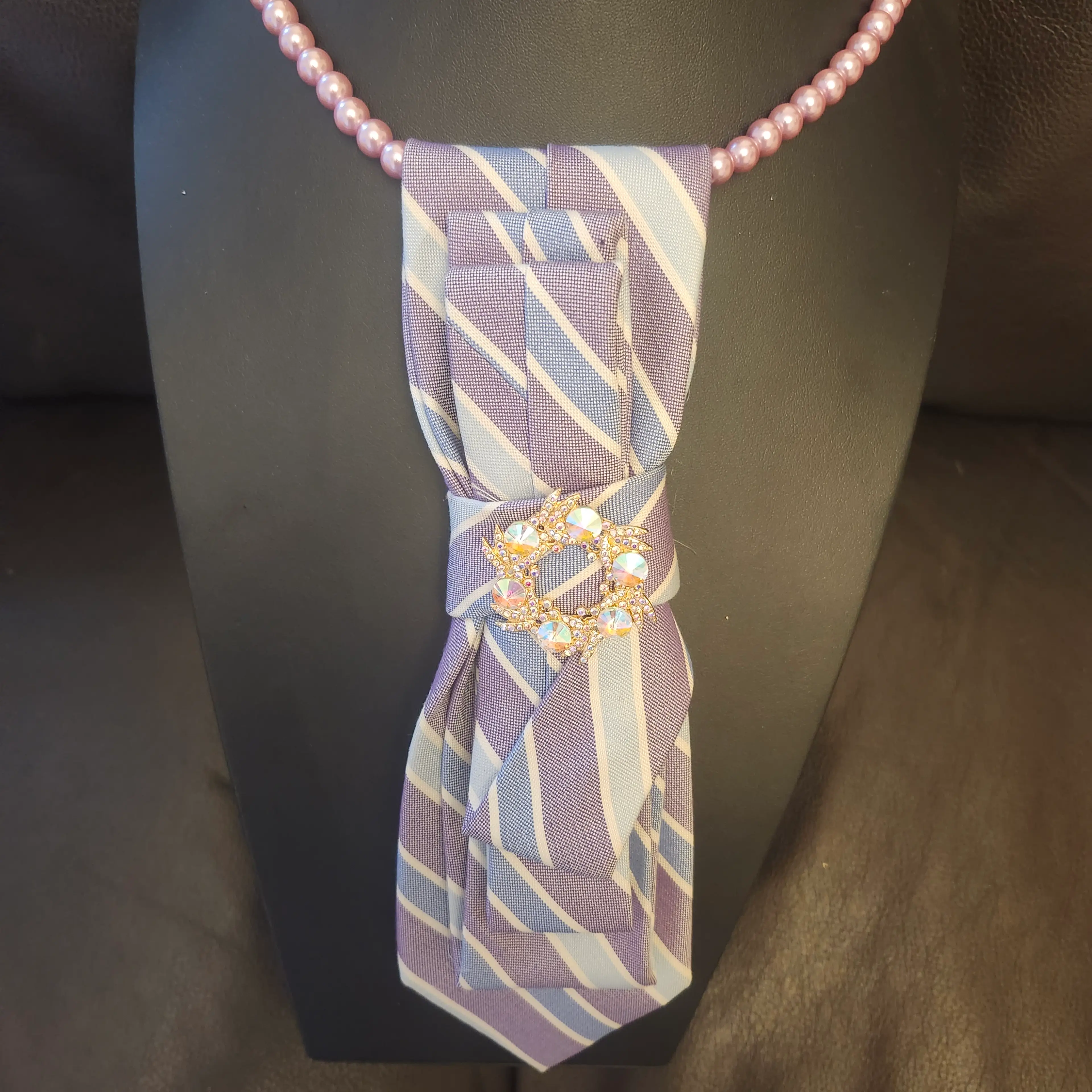 Image 4 of 4