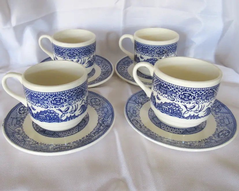 4 Royal China Blue Willow Cup & Saucers