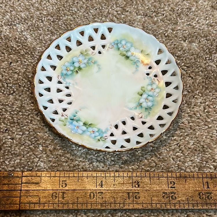Small Lattice Floral Porcelain Trinket Dish
