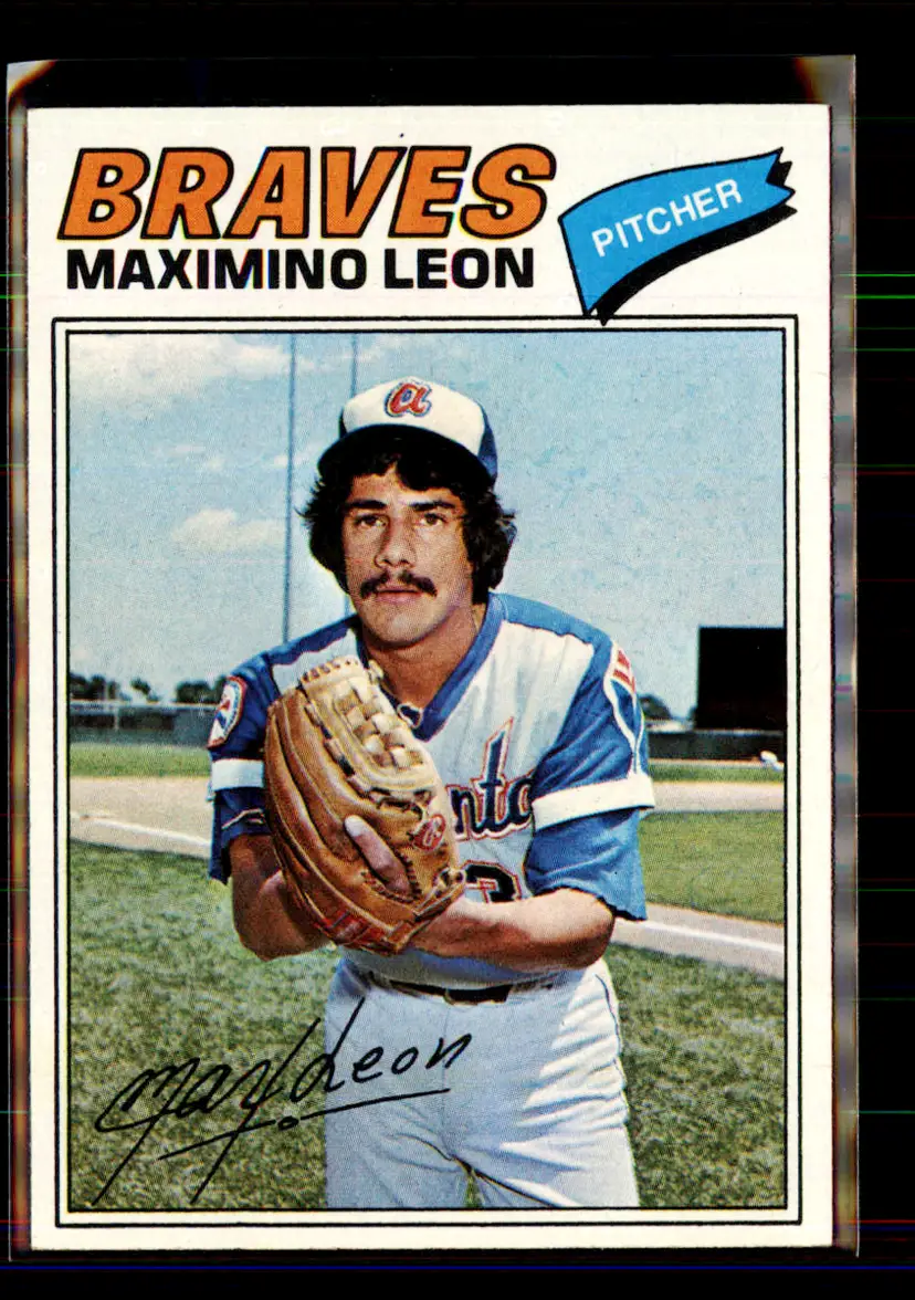 Maximino Leon 1977 Topps #213 - (144) - Atlanta Braves