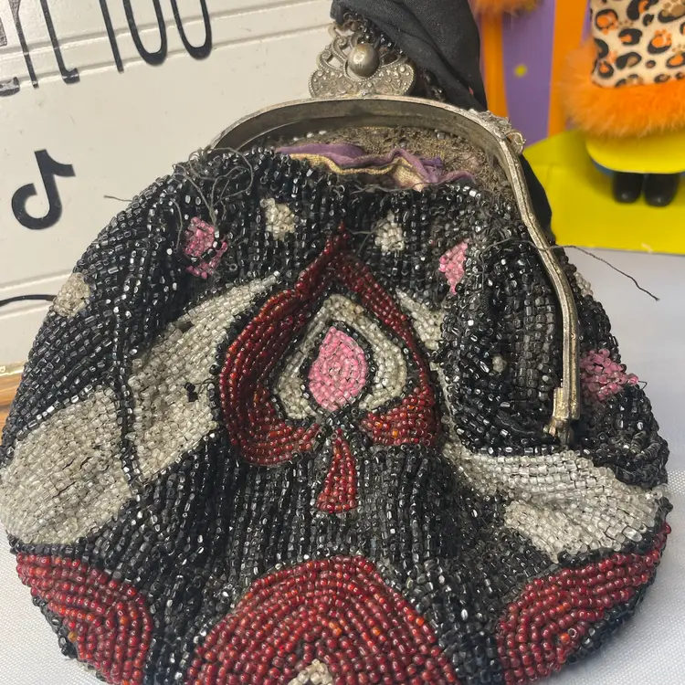 Antique Beaded Card Purse