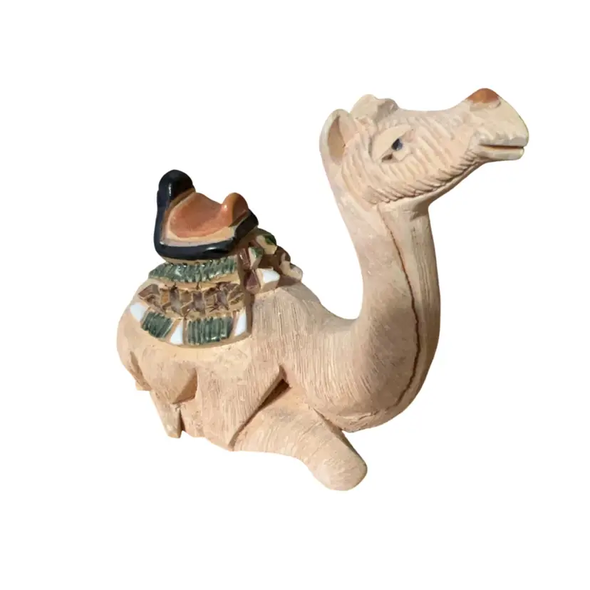 Artesania Rinconada Vintage Camel Retired Figurine 4.25”