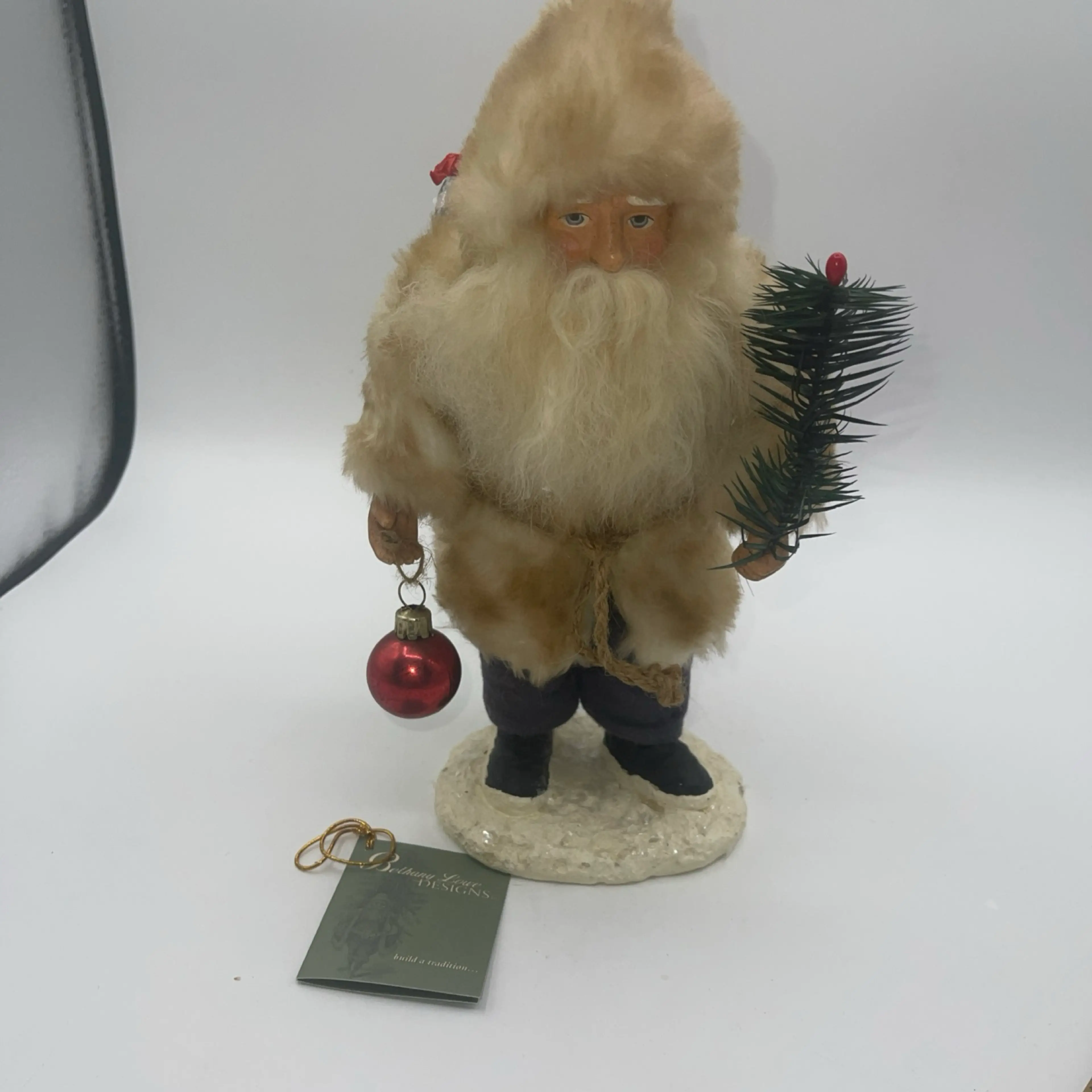 Image 2 of 12
