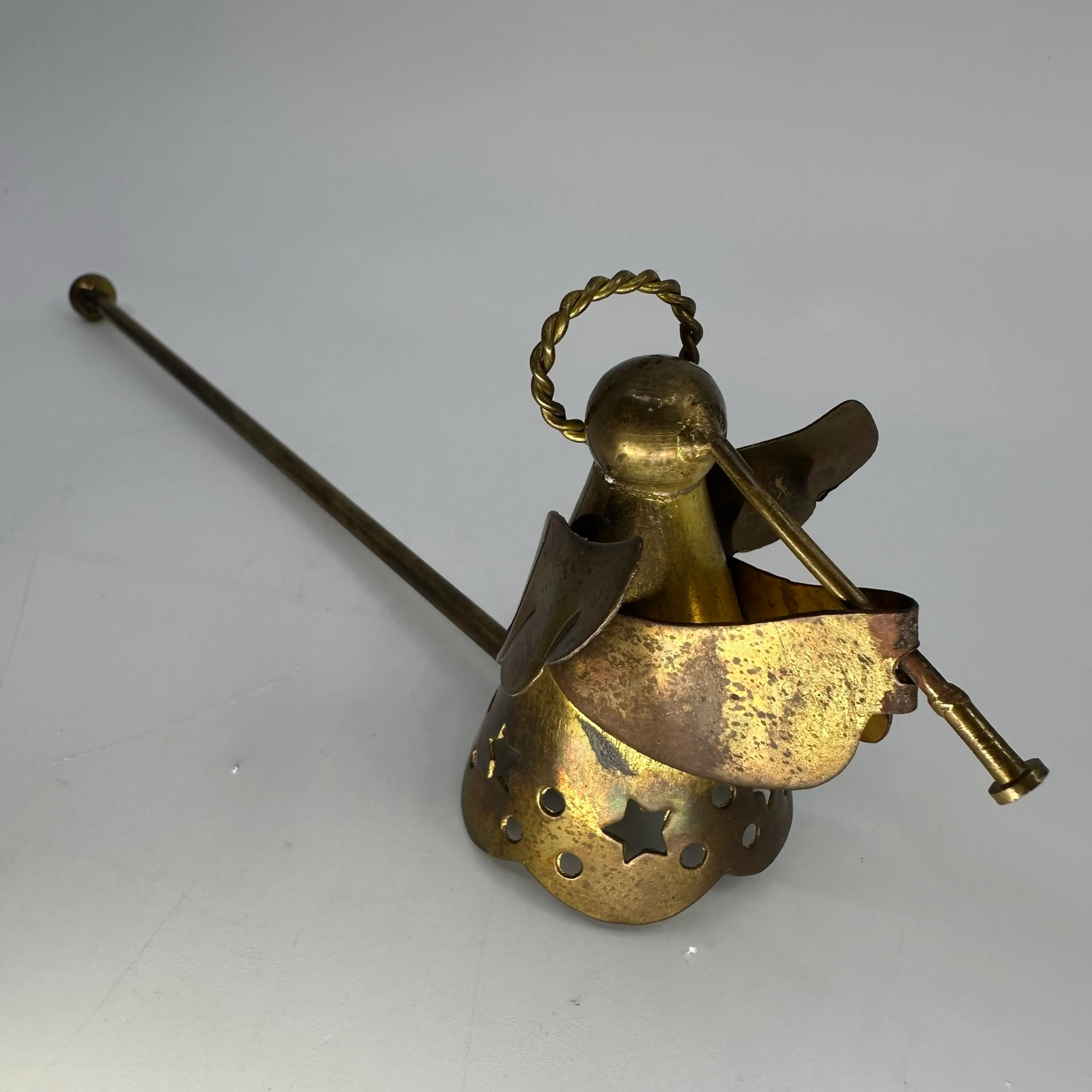 Image 2 of 4