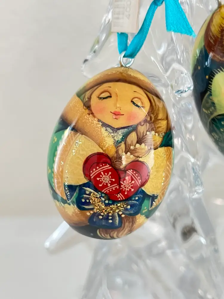 Russian Wooden Christmas Ornaments Girls Winter Egg-shaped