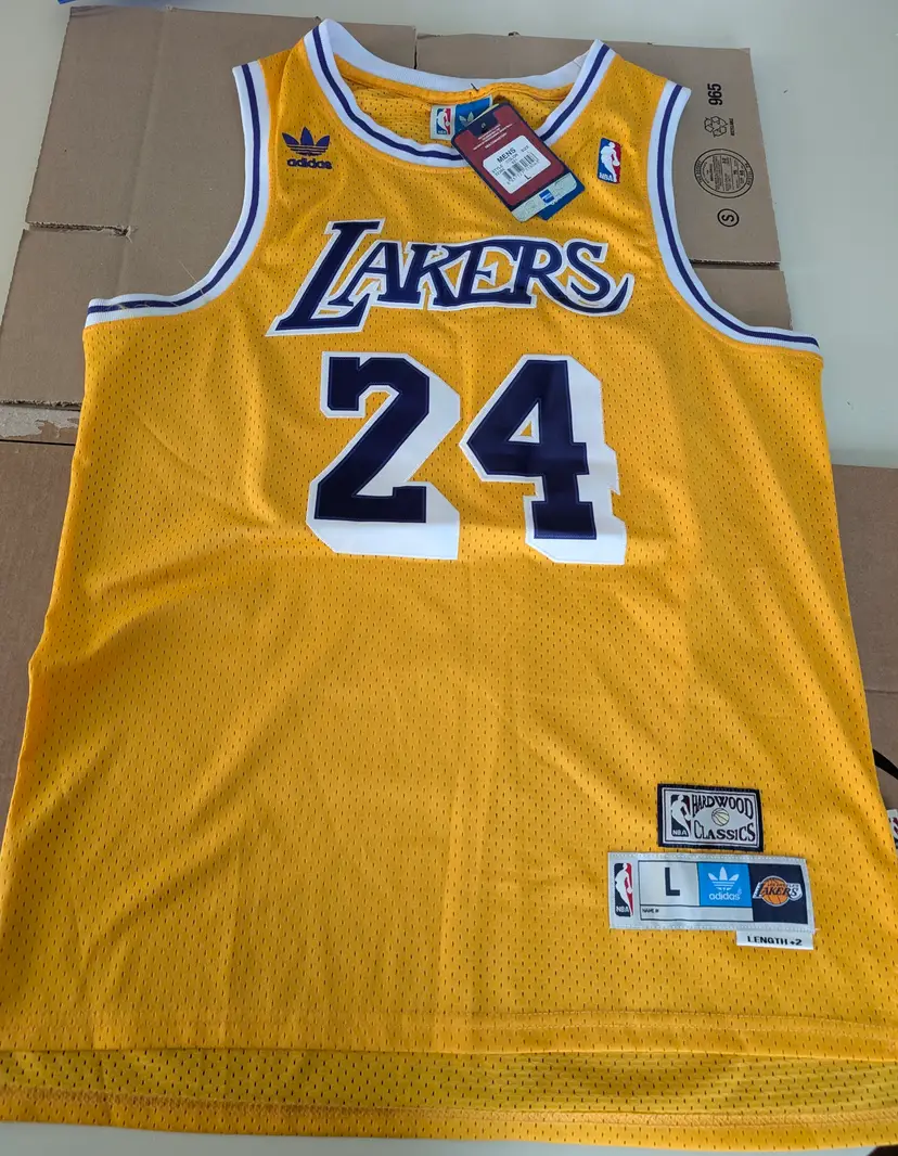 Adidas Hardwood Classics LA Lakers Kobe Bryant #24 Jersey Size Large NWT