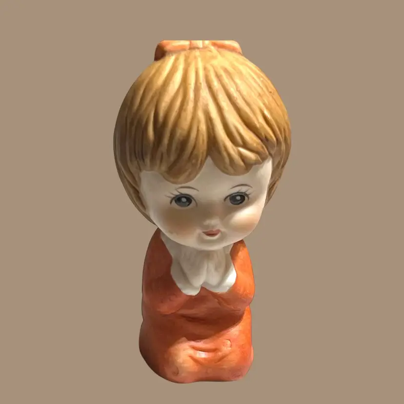 Vintage Ceramic Praying Girl Red Gown 1985 5th Grade Perfect Attendance 3.5" X 2".