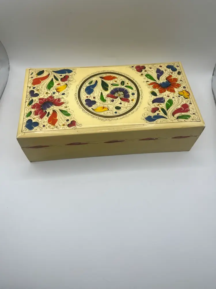 Vintage Hand Painted Wood Trinket Jewelry Box Floral Folk Art
