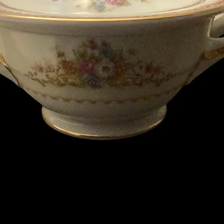 Vintage Noritake “Rose China” Sugar Bowl With Lid With Gold Trims, Made In Occupied Japan