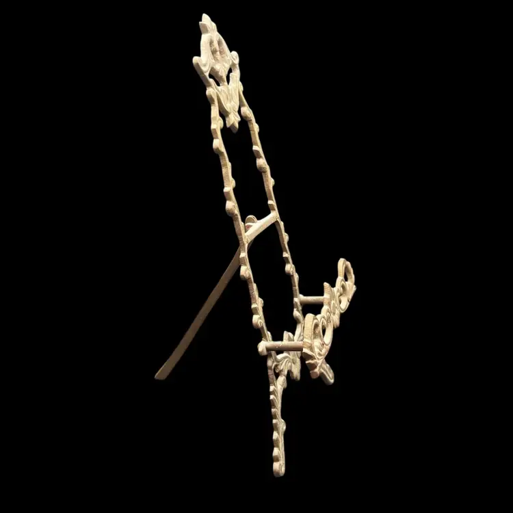 #265B Vintage Victorian Style Ornate Brass Table Top Easel  9” Tall Made In India.