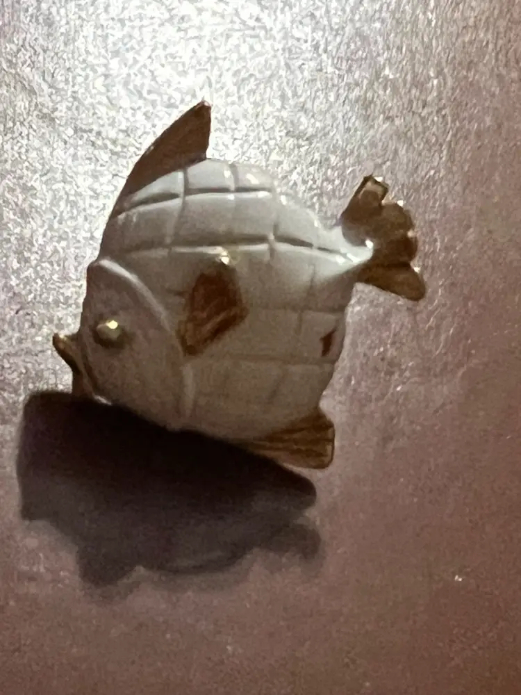 Gold Tone White Enamel Angel Fish Pin