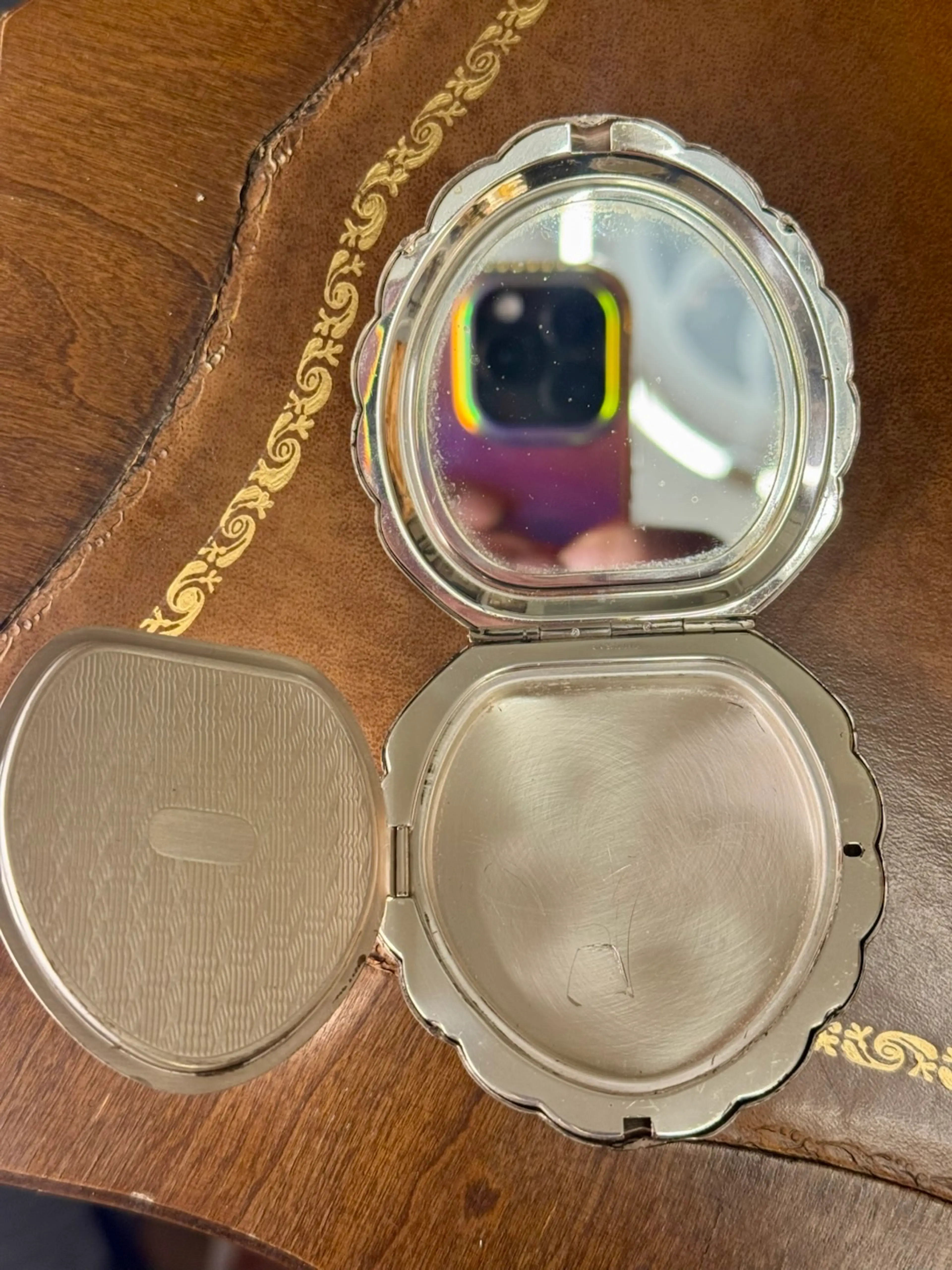 Image 2 of 3