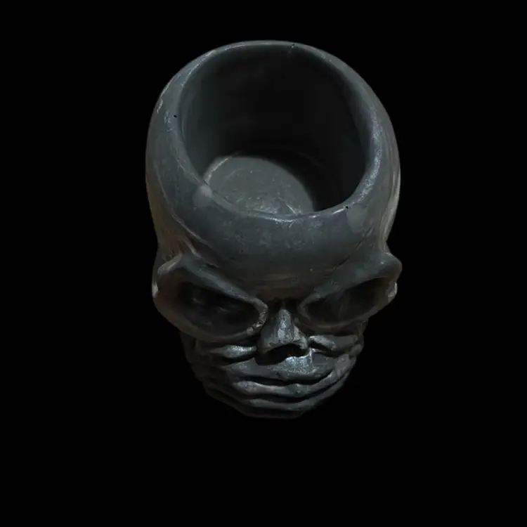 HydroStone See No Evil  skull planter