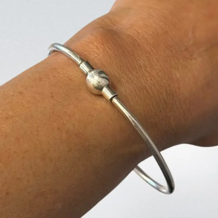 Vintage Sterling Silver Modernist Ball Screw Clasp Bangle 11.9g, 2.75” Inner Diameter