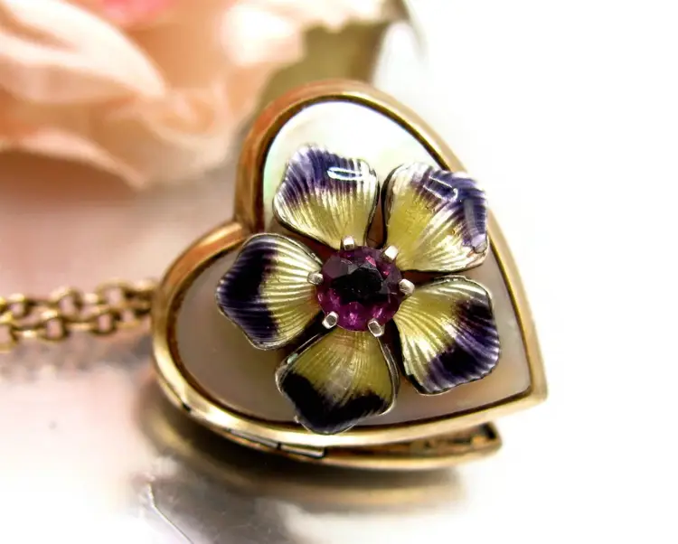Gorgeous Enamel Flower GF Heart Locket Necklace Gold Filled MOP Floral Pendant