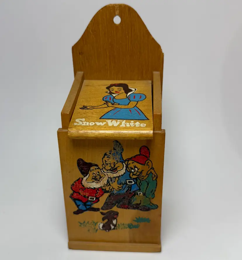 Vintage Snow White Wood Storage Box Walt Disney Productions 1964 Crayons Be Tidy Match Stick Keeper