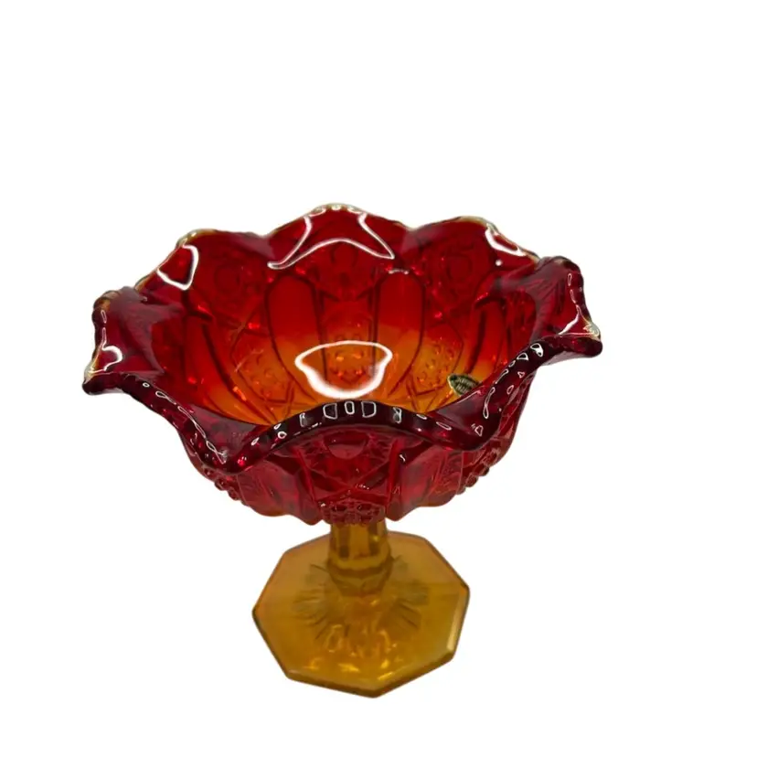 L.E. Smith Amberina Glass Pedestal Compote Or Candy Dish Ruffled Edge
@ 6 1/2x6 1/2 Glows
