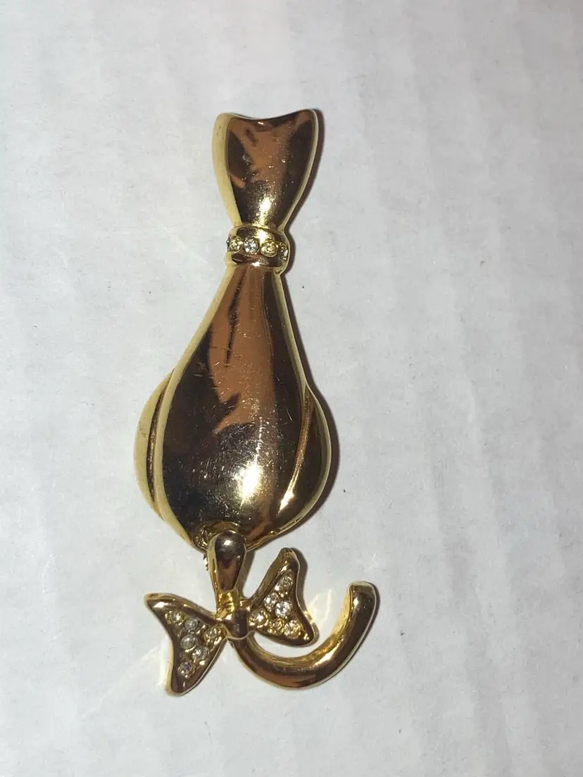Cat Brooch 2 1/2” Goldtone With Articulated Tail!