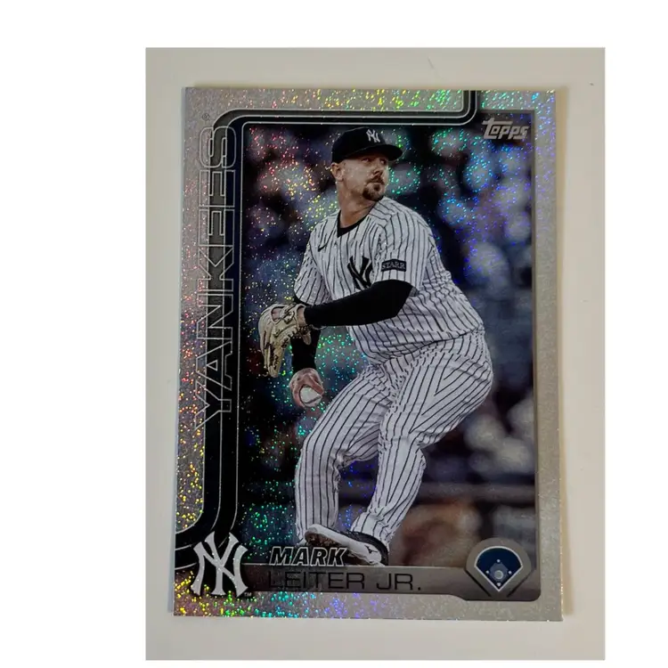 Mark Leiter Jr. Sandglitter New York Yankees