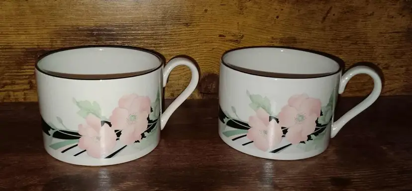 Vintage Sango Jolie 253319 Tea/Coffee Cups Made in Korea Set of 2