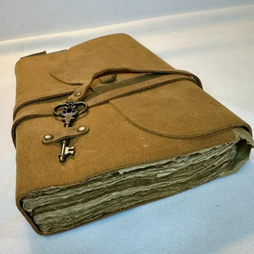Rare & Rustic Vintage Style Leather Journal Deckle Edge Paper & Skeleton Key