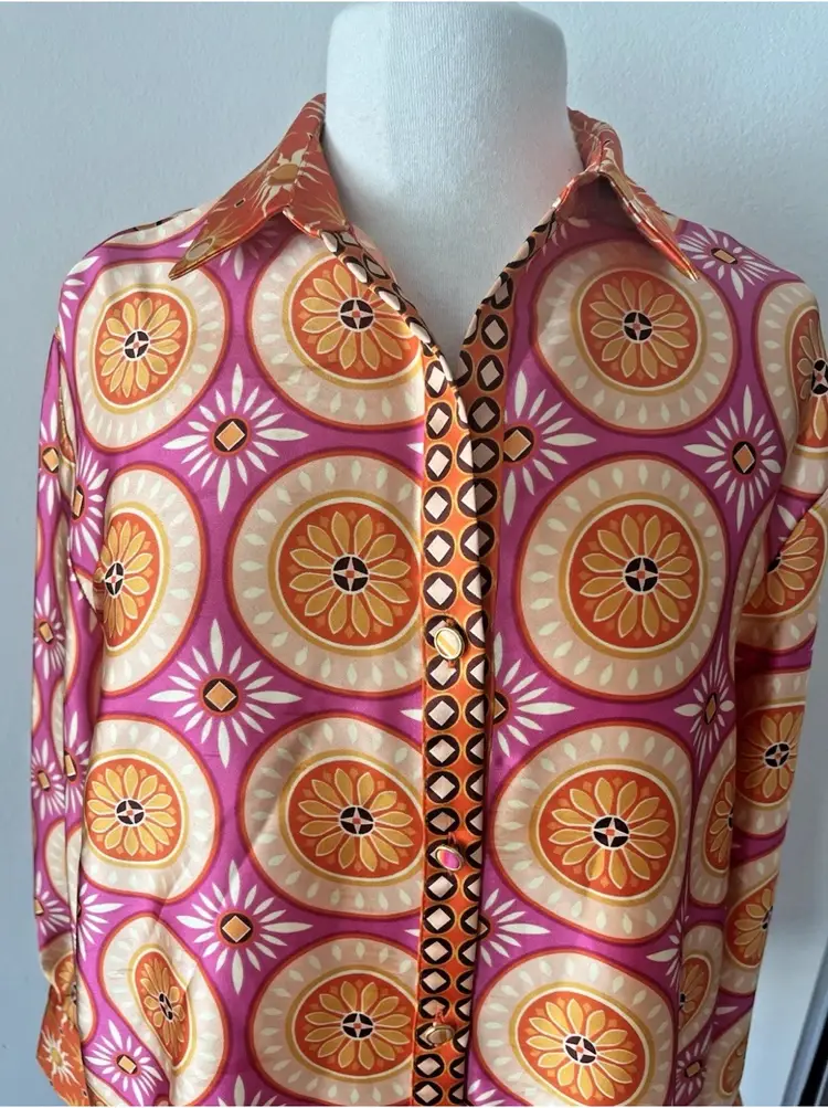 House Of Harlow 1960 Retro Orange & Pink Button Down Blouse Size Medium Celestial NEW