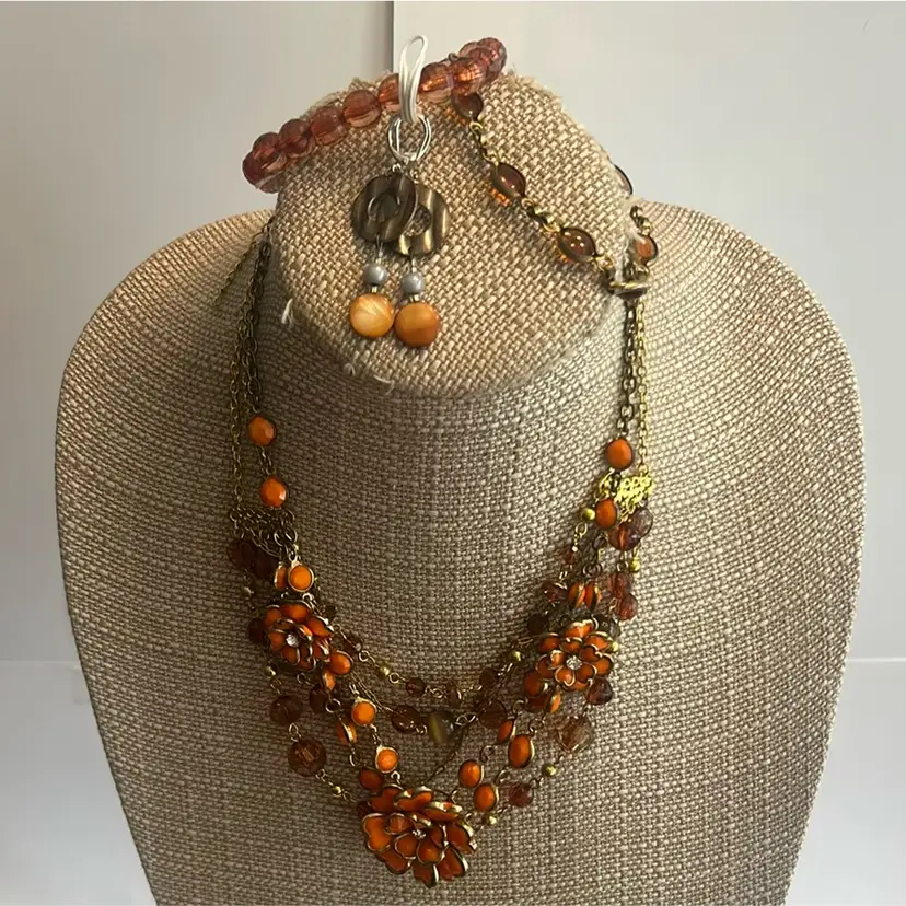 #24 - Orange Flower Lot