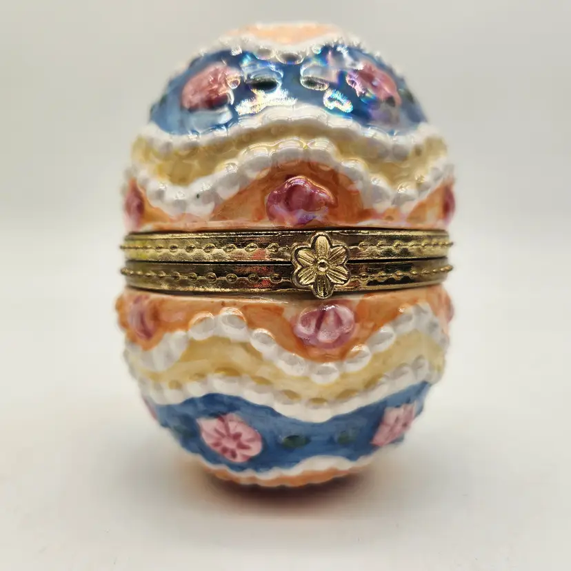 Vintage Porcelain Hinged Lusterware Egg Trinket Box 3D Multi-Color Gold Trim