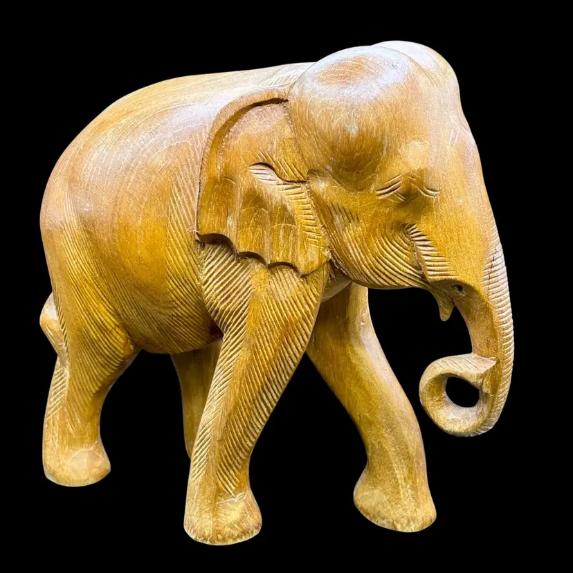 Large Wooden Elephant Figure 8.5β