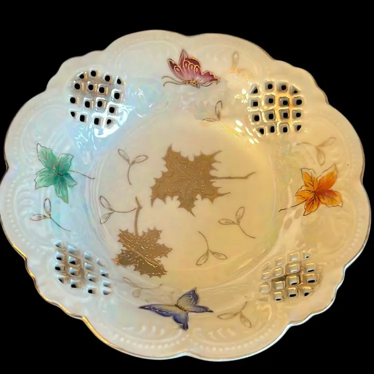 Lipper & Mann Lusterware Bowl 7.5”x 2.25” Butterflies & Leaves