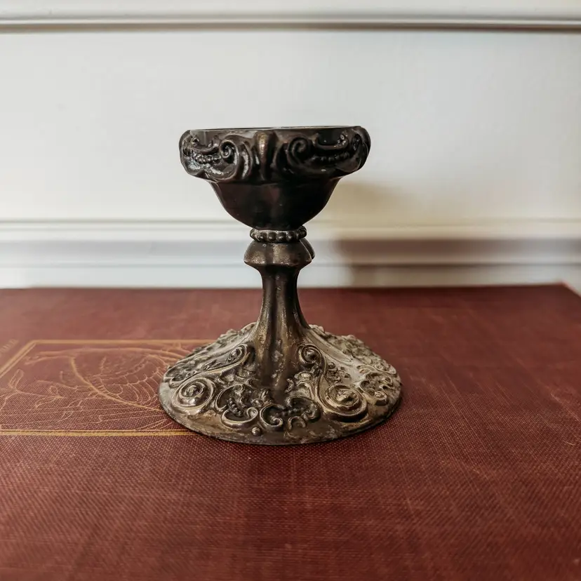 Godinger Scrollwork Pattern Candleholder