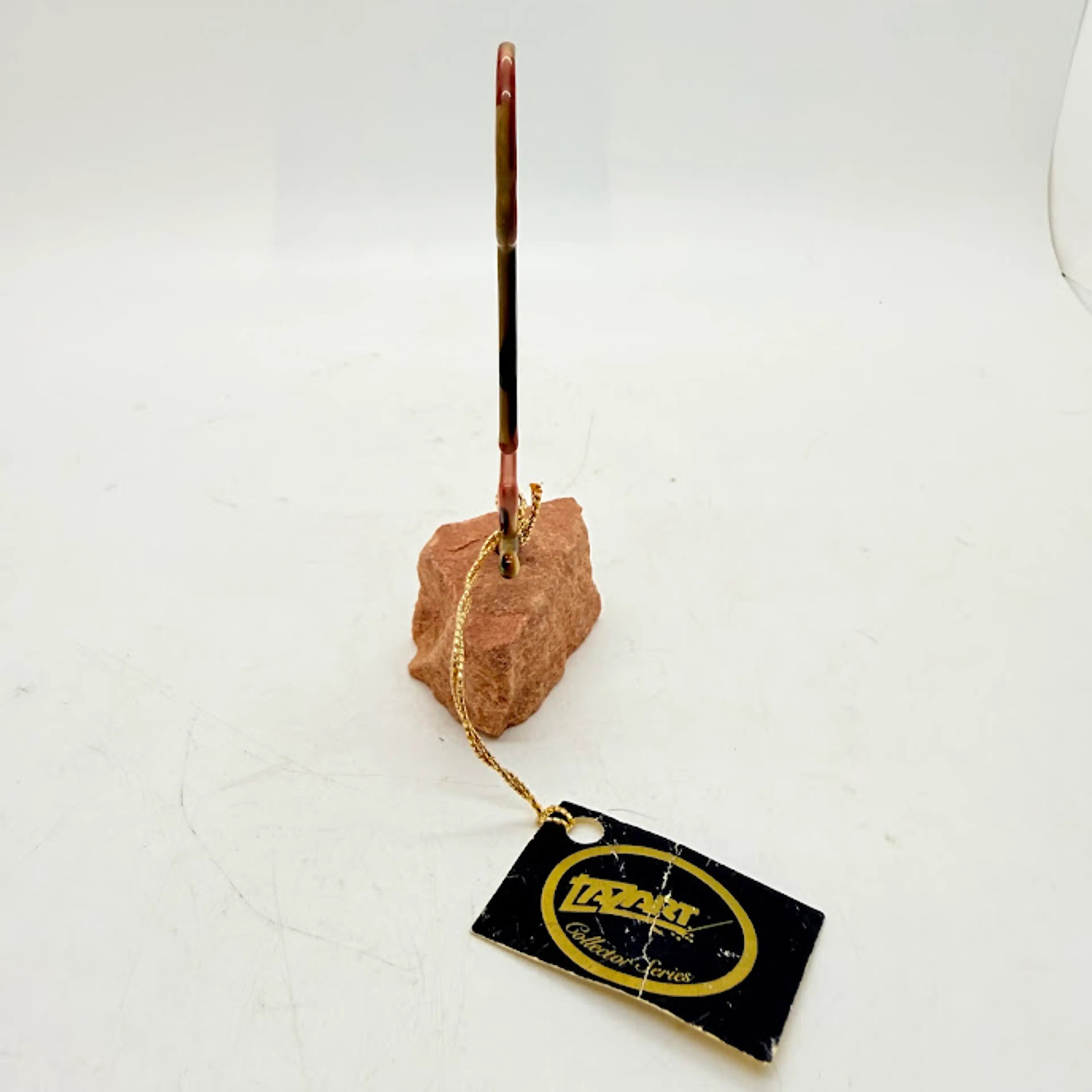 Image 2 of 11