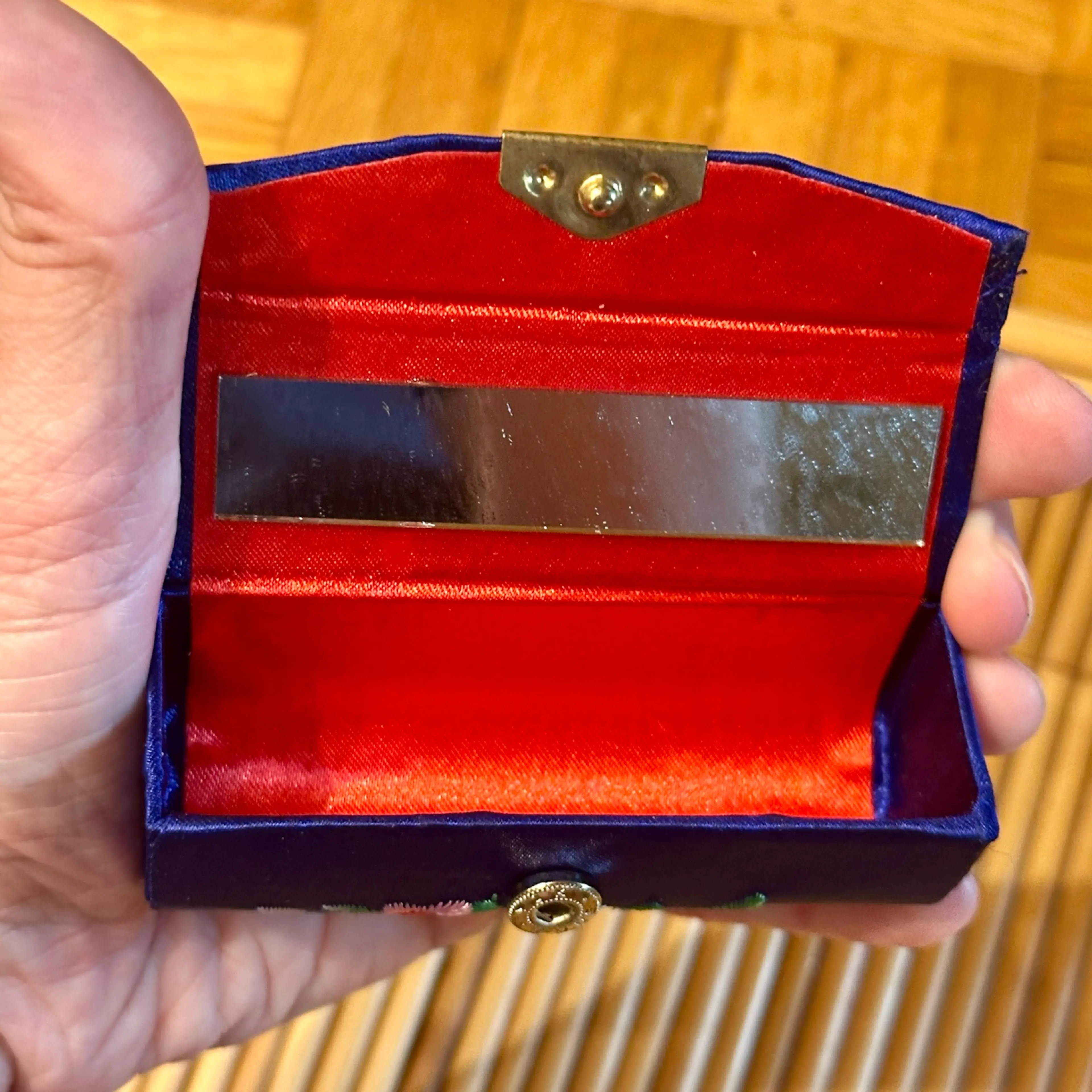 Image 3 of 3