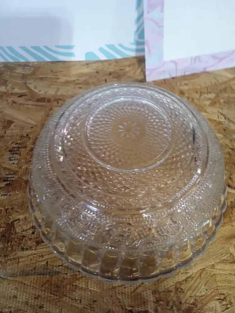 ✨ Vintage Pressed Glass Oval / Ribbed Serving Bowl