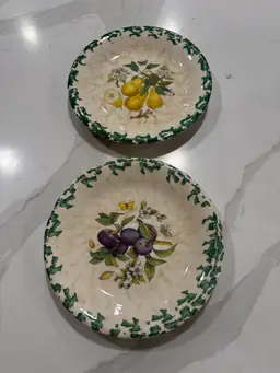 HiMark Hand Painted Vintage 1980’s Italy Salad Or Desert Plates Set Of 2