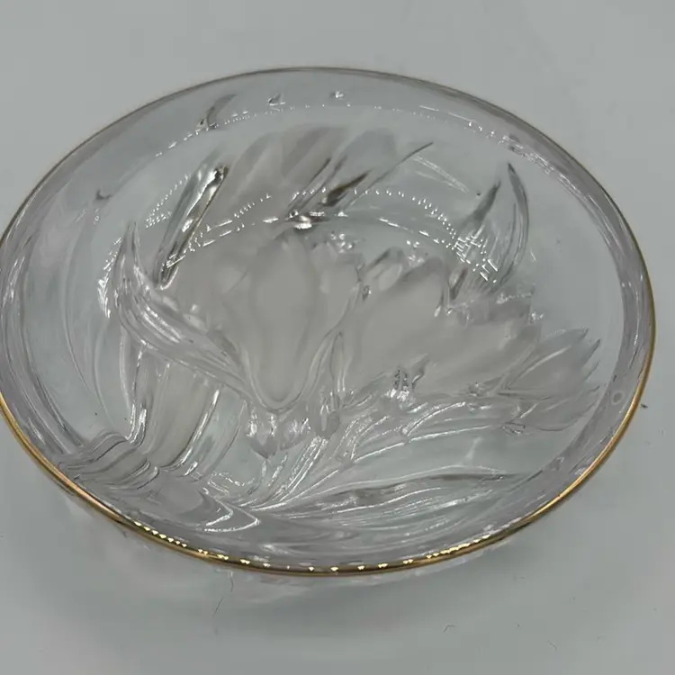 Mikasa Clear And Frosted Dish