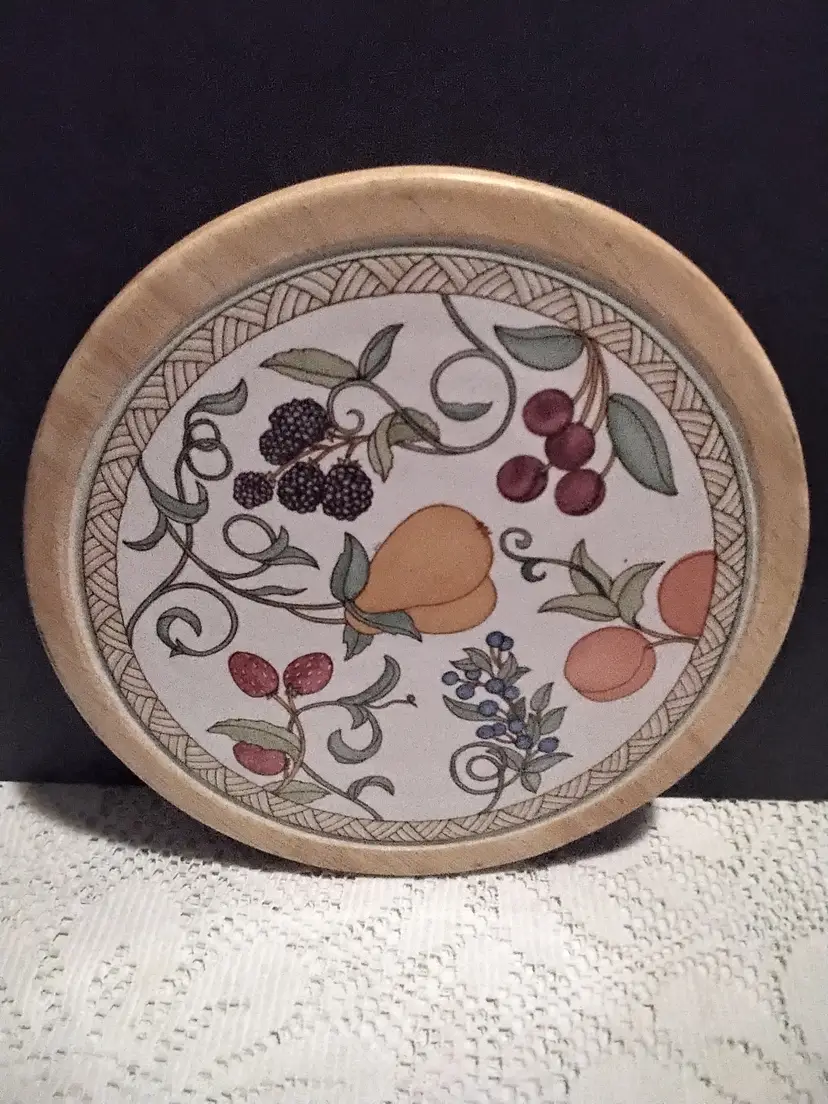 Dansk Umbrian Fruit Pattern Trivets Set of 2 Wood/Ceramic