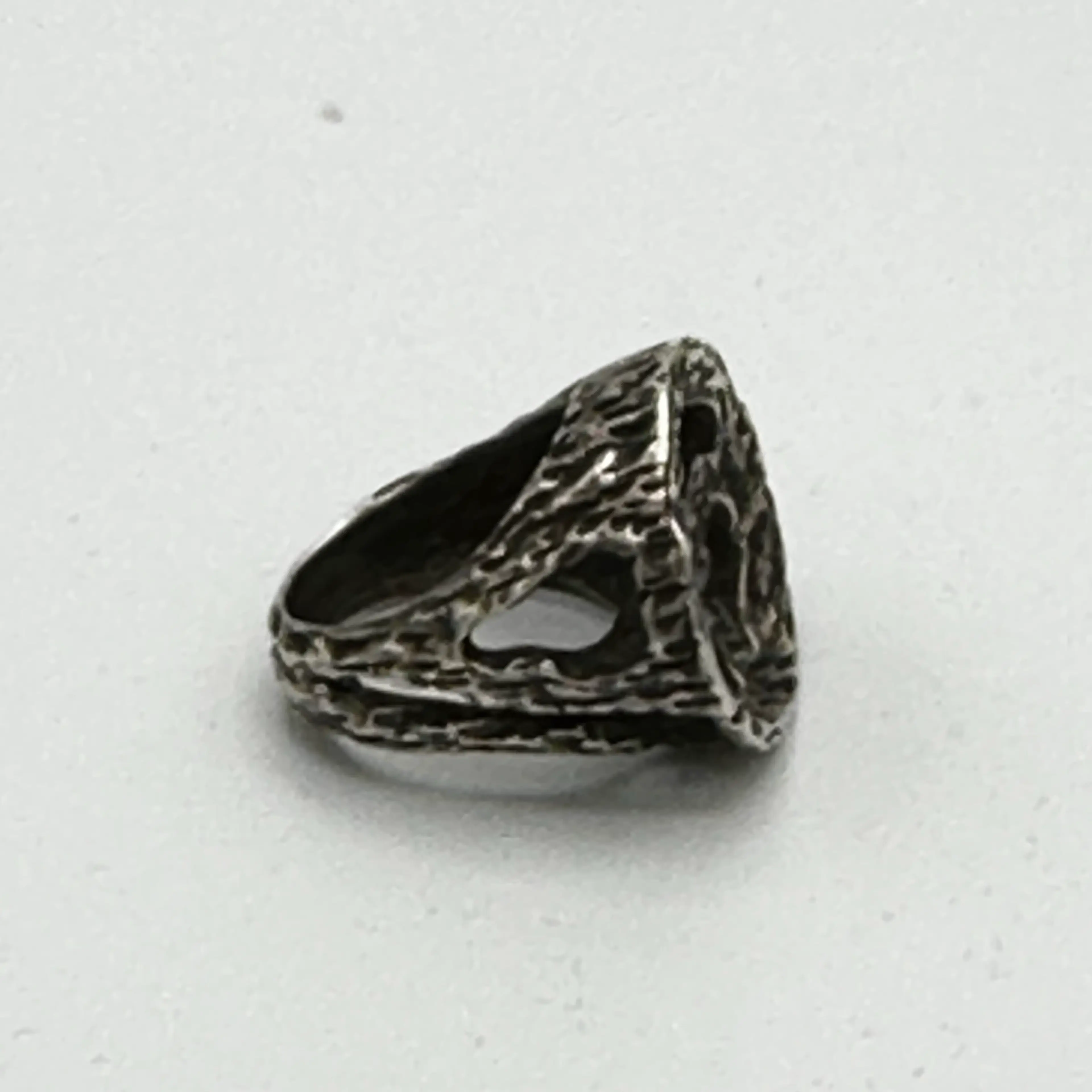 Image 2 of 5