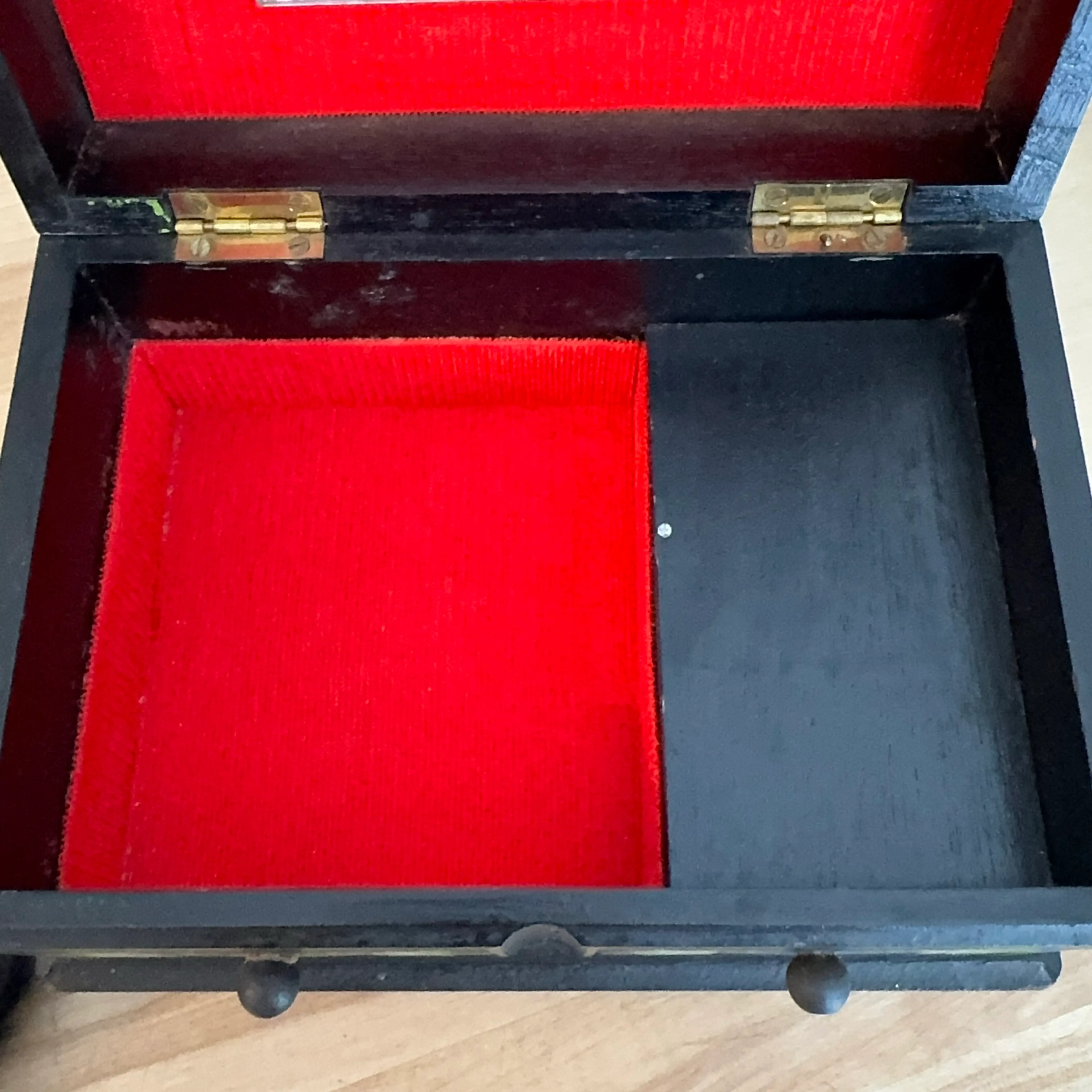 Image 4 of 5
