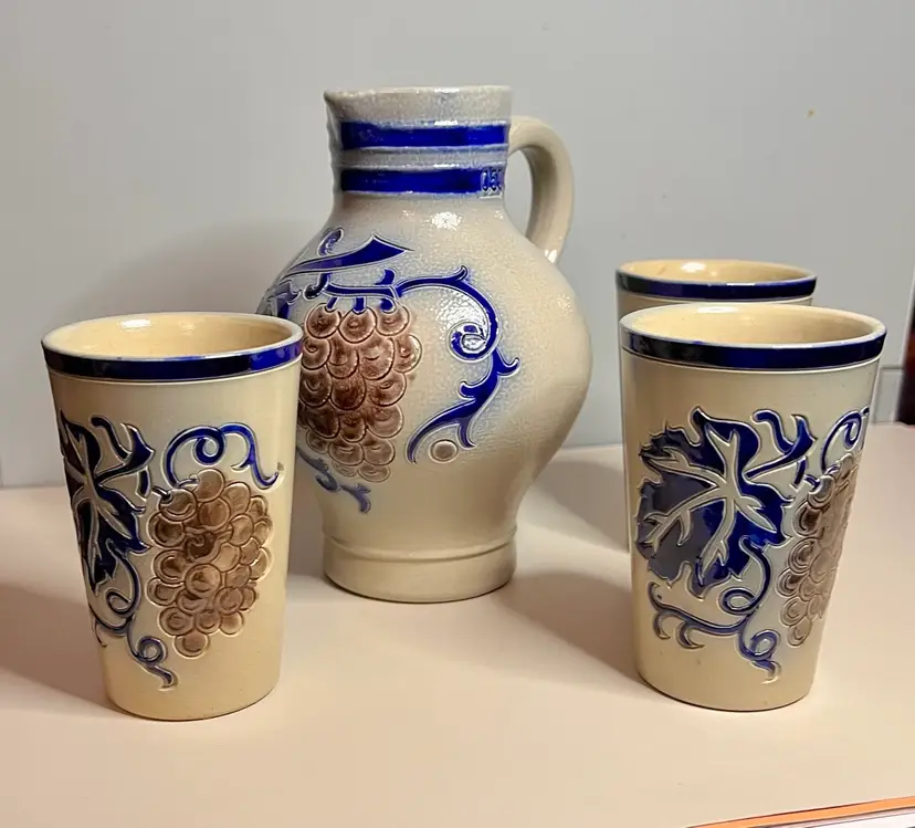 Goebel Merkelbach Salt Glaze Germany Cobalt Grapes Pitcher And Tumblers