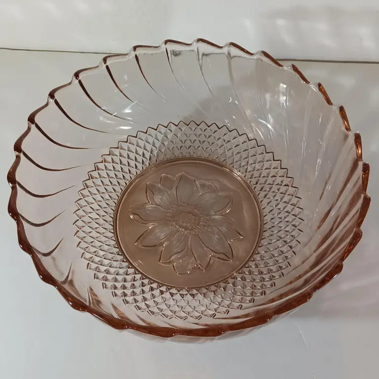 Vintage KIG INDONESIA SUNFLOWER SERVING CONSOLE BOWL Pink Depression Glass 9"