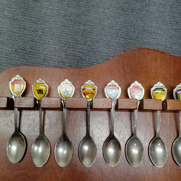 Vintage Collectible State Souvenir Spoons Display Rack Wooden Display 52 Spoons