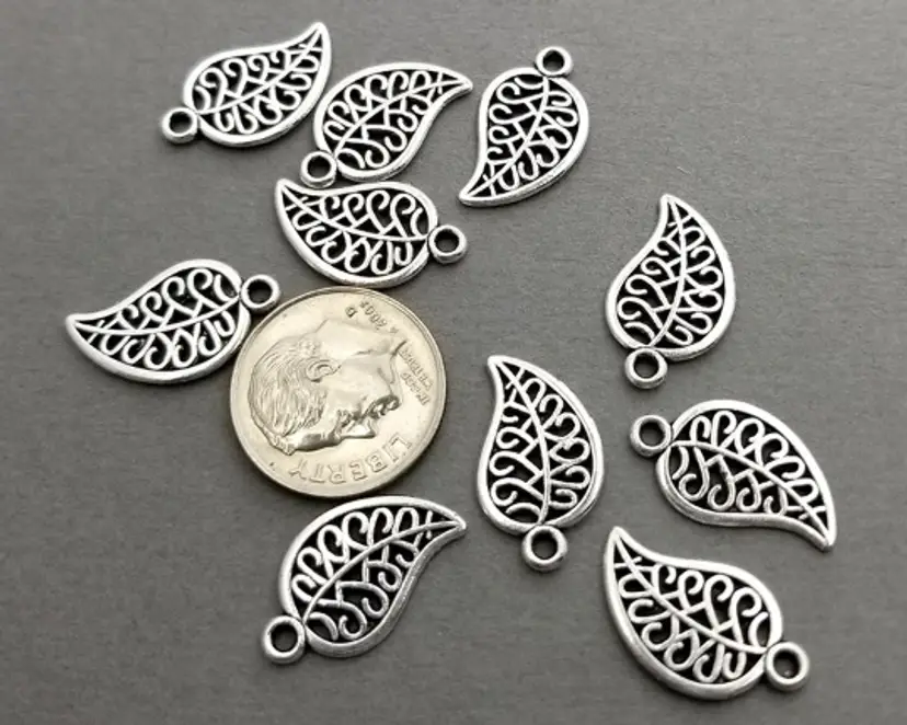 20pcs Leaf Charms #CC130